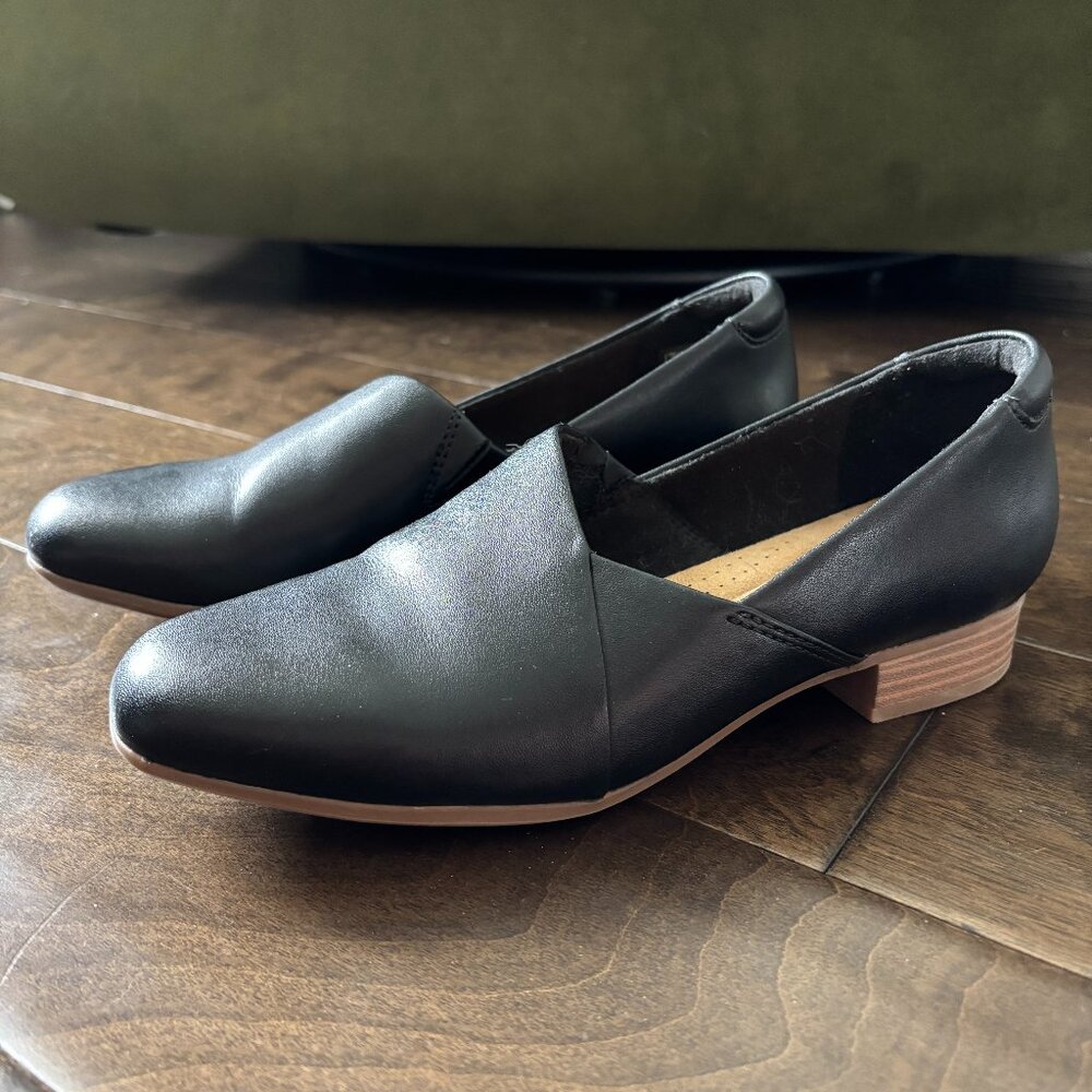 Clarks Collection Black Leather Flats 6.5